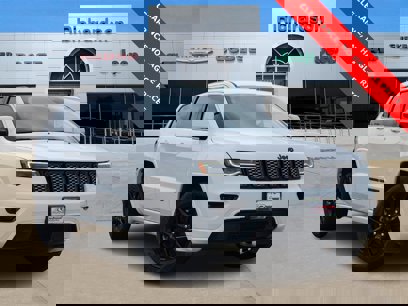 Used 2021 Jeep Grand Cherokee Laredo X