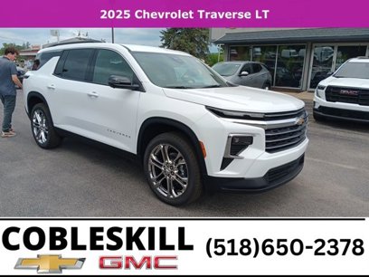 New 2025 Chevrolet Traverse LT w/ Driver Confidence Package