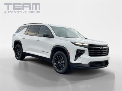 New 2025 Chevrolet Traverse LT w/ Enhanced Driving Package