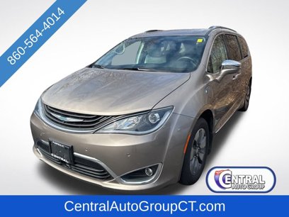 Used 2018 Chrysler Pacifica Limited w/ Advanced Safetytec Group