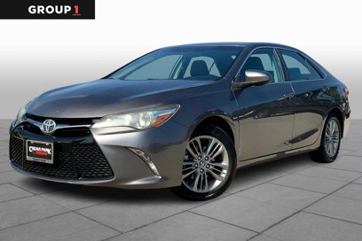 Used 2017 Toyota Camry SE
