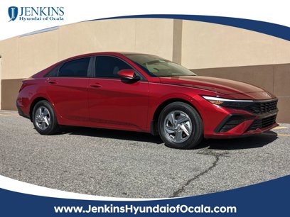 New 2025 Hyundai Elantra SE w/ Cargo Package