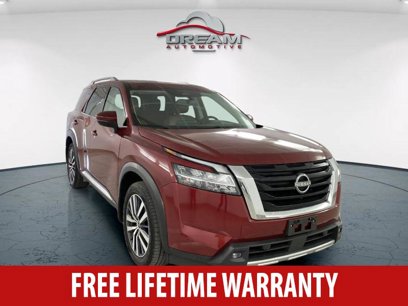 Used 2022 Nissan Pathfinder Platinum w/ Lighting Package (N92)