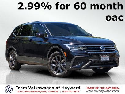 Certified 2022 Volkswagen Tiguan SE w/ Panoramic Sunroof Package