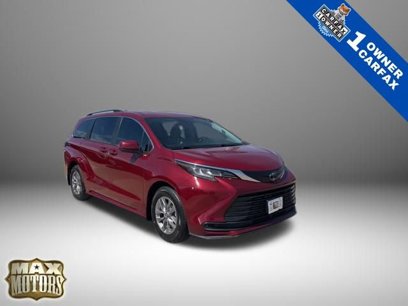 Used 2022 Toyota Sienna LE