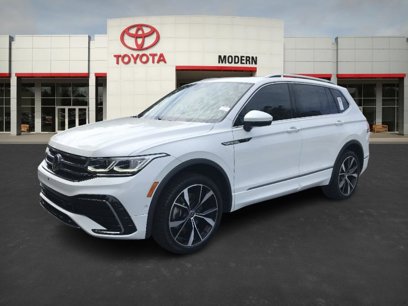 Used 2022 Volkswagen Tiguan SEL R-Line