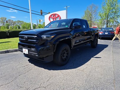 New 2025 Toyota Tacoma SR5