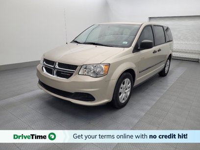 Used 2016 Dodge Grand Caravan American Value Package w/ UConnect Hands-Free Group