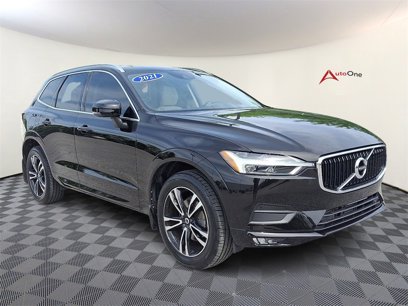 Used 2021 Volvo XC60 T5 Momentum w/ Protection Package Premier
