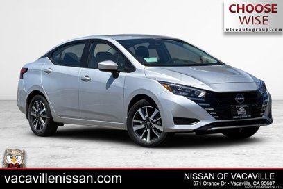 New 2025 Nissan Versa SV w/ Trunk Package