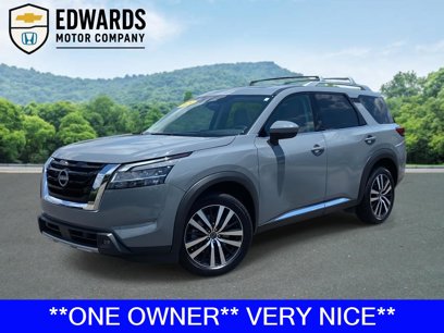 Used 2024 Nissan Pathfinder Platinum w/ Lighting Package (N92)