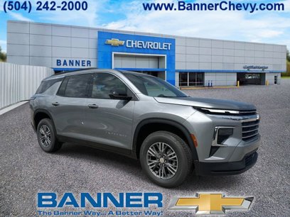 New 2025 Chevrolet Traverse LT w/ Driver Confidence Package