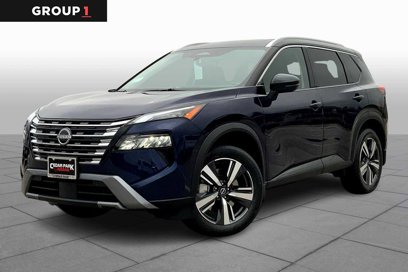 New 2025 Nissan Rogue SL w/ Tech Package