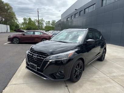 Used 2023 Nissan Kicks SR