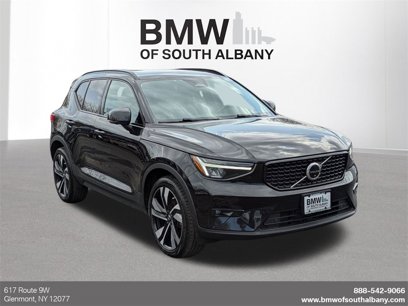 Used 2023 Volvo XC40 B5 Plus w/ Driver Assist Package