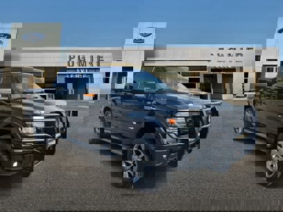 Used 2014 Ford F150 FX4 w/ Equipment Group 402A Luxury