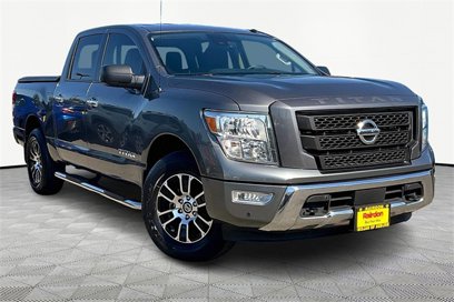 Used 2021 Nissan Titan SV w/ SV Convenience Package