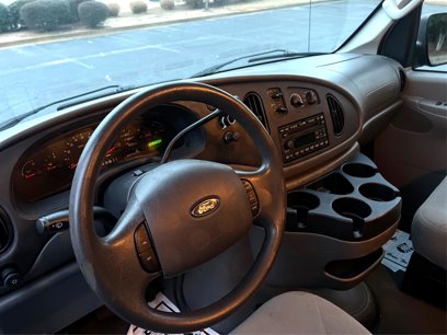 Used 2007 Ford E-350 and Econoline 350 XLT