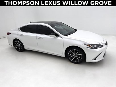Certified 2022 Lexus ES 350 w/ Premium Package