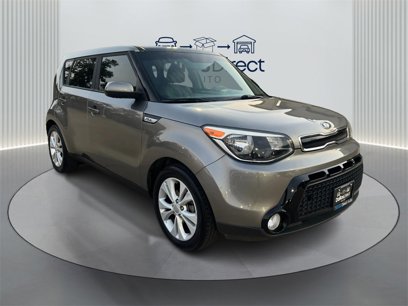 Used 2016 Kia Soul + w/ Primo Package