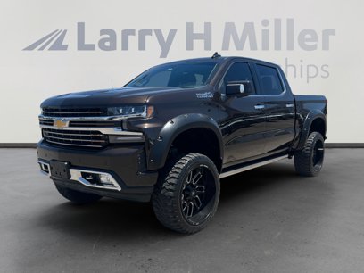 Used 2019 Chevrolet Silverado 1500 High Country w/ Z71 Off-Road Package