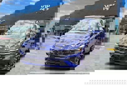 Certified 2024 Hyundai Elantra SEL w/ Convenience Package
