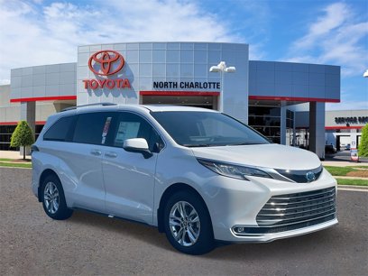 New 2025 Toyota Sienna Limited
