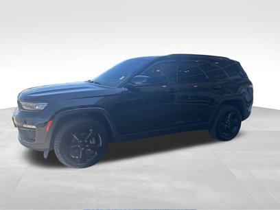 Used 2023 Jeep Grand Cherokee Limited w/ Black Appearance Package