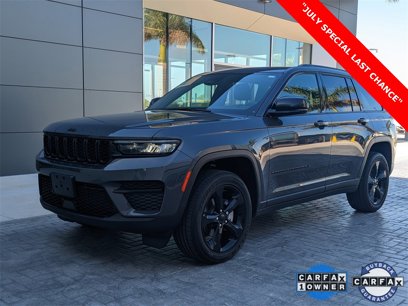 Used 2024 Jeep Grand Cherokee Altitude