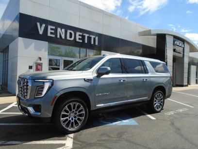 New 2025 GMC Yukon XL Denali w/ Denali Reserve Package