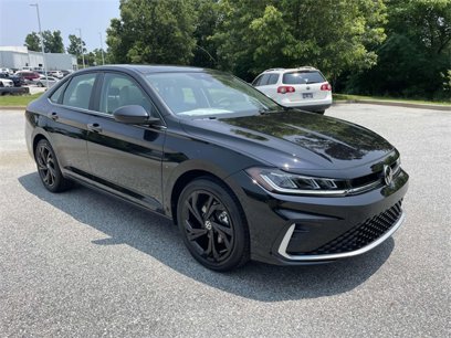 New 2025 Volkswagen Jetta SE