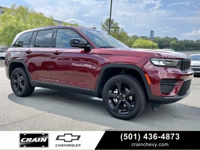 Used 2024 Jeep Grand Cherokee Altitude