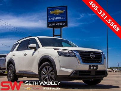 Used 2022 Nissan Pathfinder SV