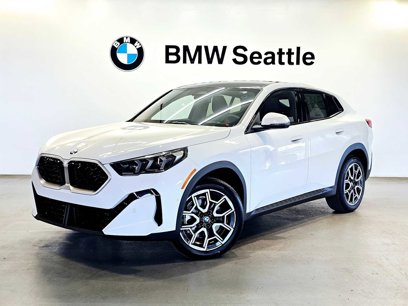 New 2025 BMW X2 xDrive28i w/ Technology Package