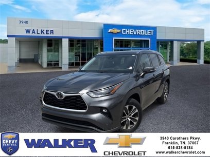 Used 2021 Toyota Highlander XLE