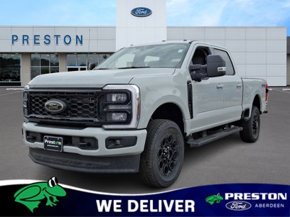 New 2025 Ford F250 XLT w/ Black Appearance Package