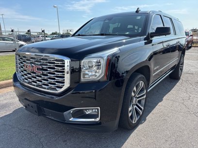 Used 2019 GMC Yukon XL Denali w/ Denali Ultimate Package