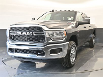New 2024 RAM 2500 Tradesman w/ Chrome Appearance Group