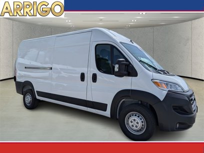 New 2025 RAM ProMaster 2500 w/ Convenience Group