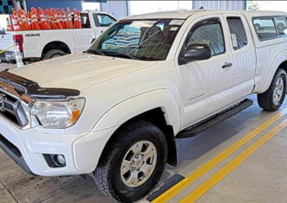 Used 2015 Toyota Tacoma 4x4 Access Cab V6 w/ TRD Off-Road Package