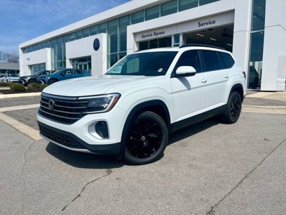 New 2025 Volkswagen Atlas SE