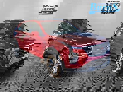 New 2025 Cadillac XT4 Premium Luxury w/ Cold Weather Package