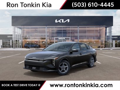 New 2025 Kia K4 LXS