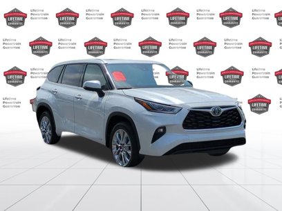 Used 2023 Toyota Highlander Limited