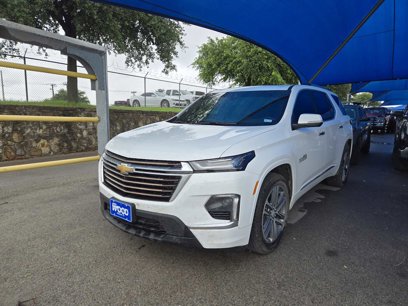 Used 2023 Chevrolet Traverse High Country
