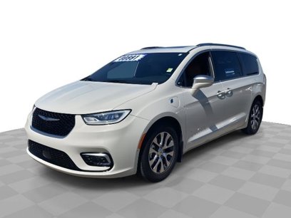 Used 2021 Chrysler Pacifica Pinnacle