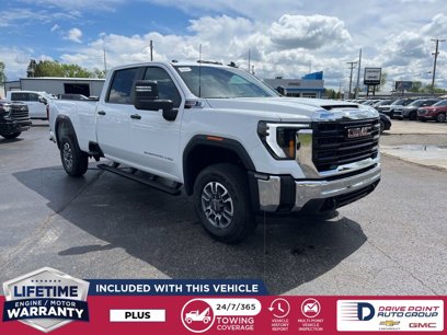 New 2025 GMC Sierra 3500 Pro w/ 1SA Pro Safety Plus Package