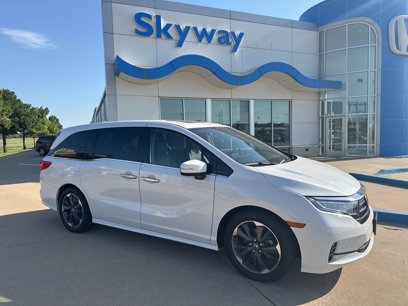 Used 2023 Honda Odyssey Elite