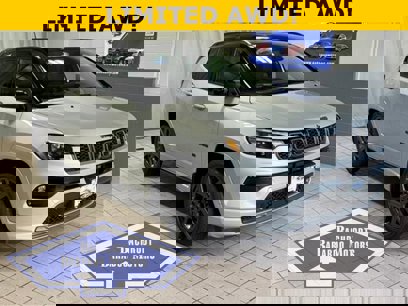 New 2025 Jeep Compass Limited w/ High Altitude Package