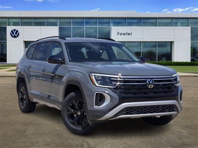 New 2025 Volkswagen Atlas Peak Edition SE